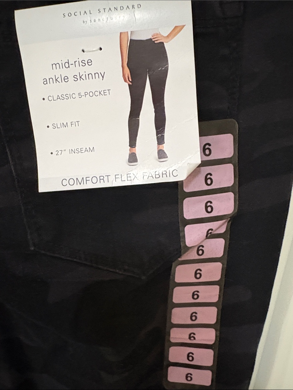 Women’s Black Camo Skinny Pants - Picture 12 of 12